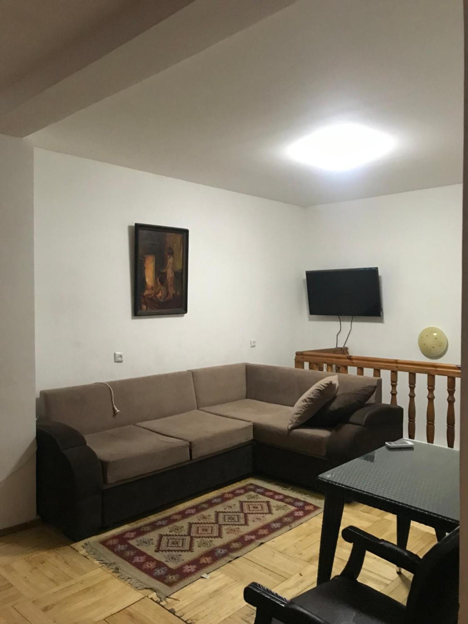 Lika'S Hause Apartman Tbiliszi Kültér fotó